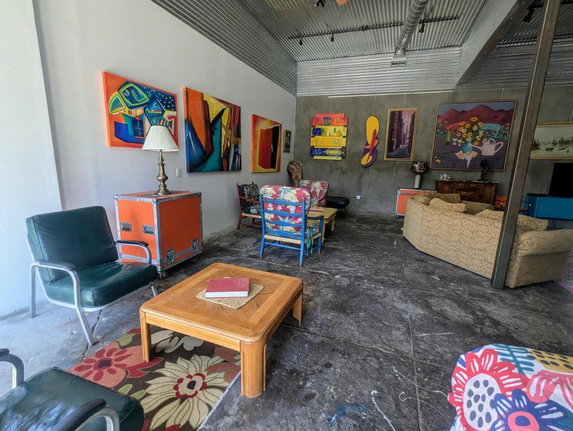Pelican Spa Truth or Consequences Room photo
